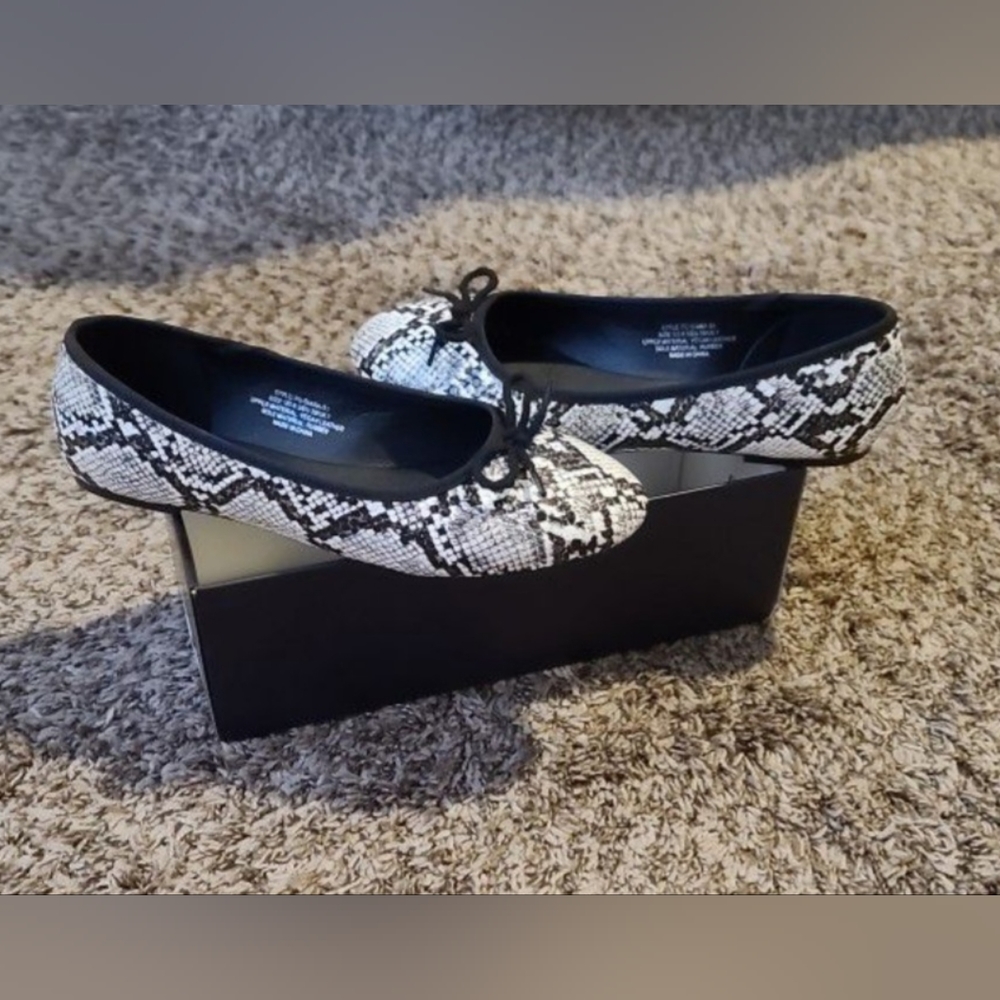 Snake print flats